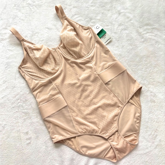 CHANTELLE Smooth Lines Shaping Bodysuit--40C - Picture 2 of 16